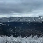 трембіта з сауною та чаном Vila *