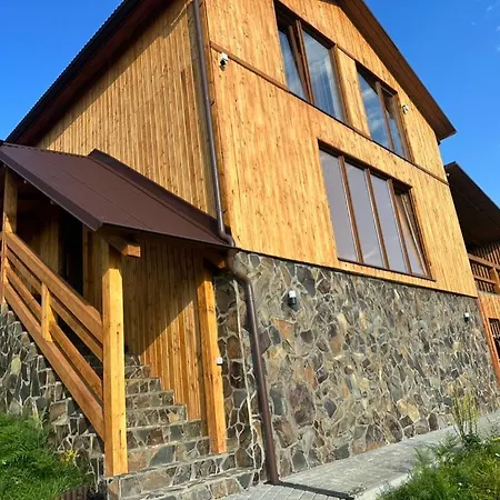 трембіта з сауною та чаном Villa *