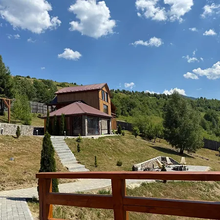 трембіта з сауною та чаном * Rachiw